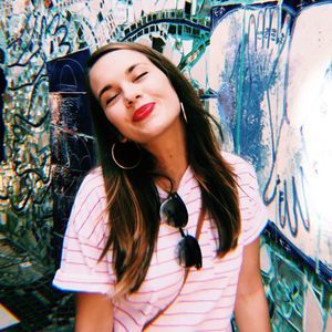 Meet your Posher, Erin